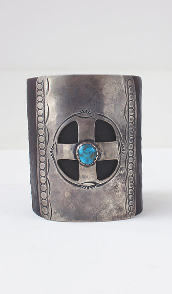 PUEBLO TURQUOISE CUFF